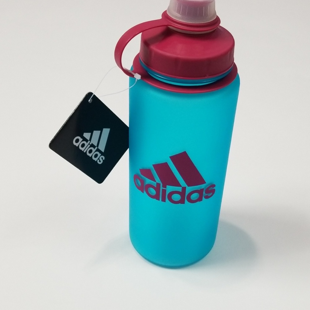 Adidas Waterbottle - Picture 6 of 6